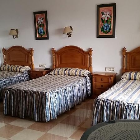 Hostal Los Rosales Alcaraz Bagian luar foto